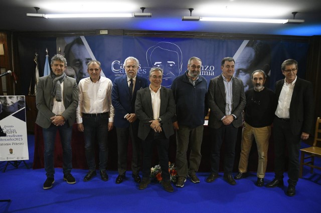 Santalices felicita a Antonio Piñeiro, “xornalista de raza e experimentado xestor cultural" galardoado co Premio de Xornalismo Literario Carlos Casares 2023